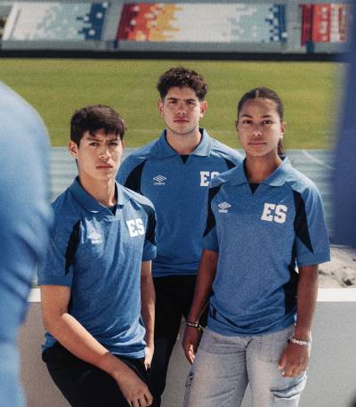 el_salvador_2026_umbro_home_kit_a.jpg