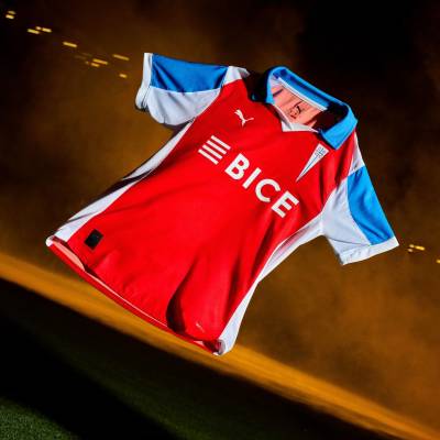 universidad_catolica_2026_puma_away_kit_b.jpg