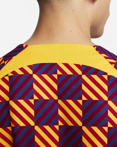 fc-barcelona-2023-nike-pre-match-jersey-amarillo-amarillo-amarillo-white_5.jpeg