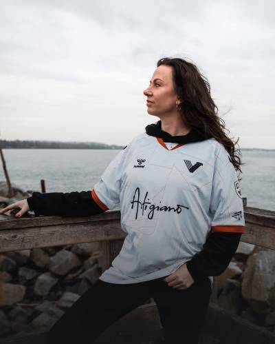 vancouver_fc_2026_hummel_away_kit_d.jpg
