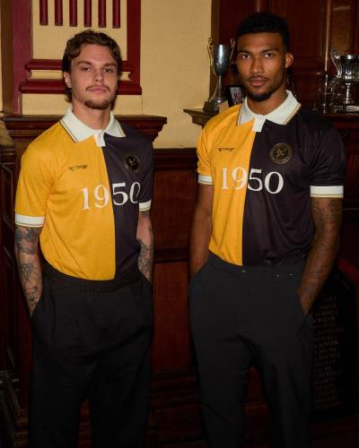 burton_albion_limited_edition_1950_home_shirt_4.jpg