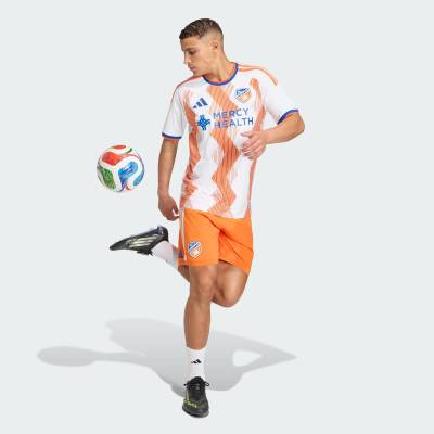 fc_cincinnati_2026_2027_adidas_away_kit_3.jpg
