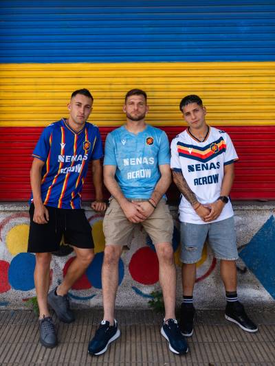 colegiales_2026_macron_home_away_kits_b.jpg