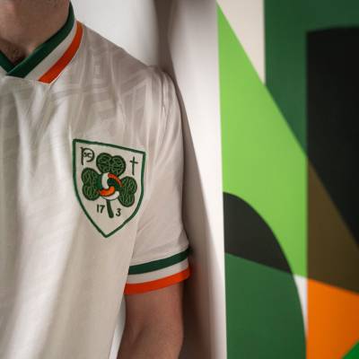 umbro_17_3_2026_football_jersey_03.jpg