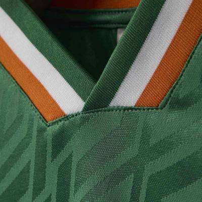 umbro_17_3_2026_football_jersey_green_07.jpg