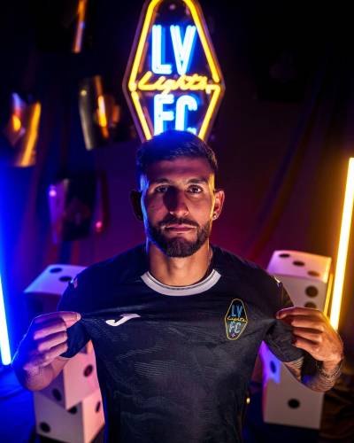 las_vegas_lights_2026_joma_home_kit_1.jpg