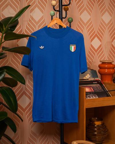 italy_70s_jersey_1.jpg