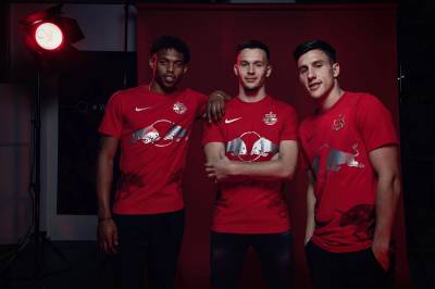 red_bull_salzburg_2022_2023_fourth_kit_9_2.jpg