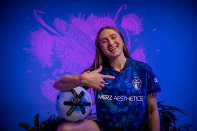 north_carolina_courage_2026_nike_away_kit_b.jpg