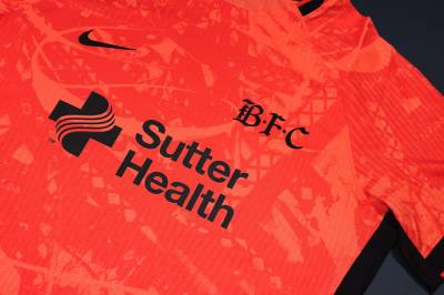 bay_fc_2026_nike_home_kit_c.jpg