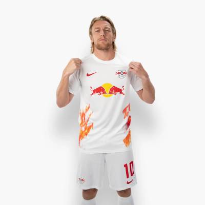 rb_leipzig_2022_2023_special_edition_on_fire_kit_1.jpg