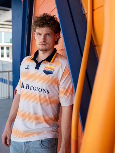 one_knoxville_2026_hummel_away_kit_b.jpg