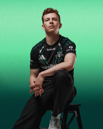 rosenborg_2026_adidas_away_kit_b.jpg