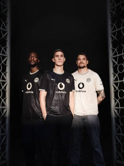 borussia_dortmund_2026_puma_rote_erde_stadium_jersey_a.jpg
