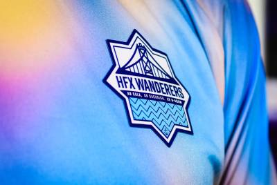 halifax_wanderers_2026_hummel_moon_mist_goalkeeper_jersey_2.jpg