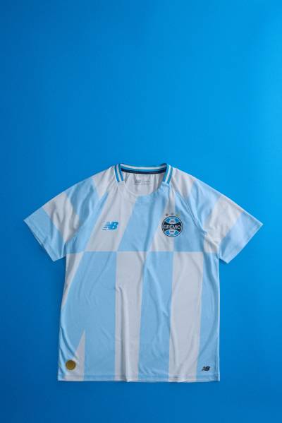gremio_2026_new_balance_away_kit_a.jpg