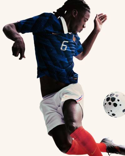 france_2026_27_nike_home_kit_2.jpeg