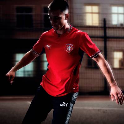 czechia_2026_puma_home_kit_7.jpeg