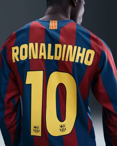 barcelona_2005_06_nike_reissue_jersey_4.jpeg
