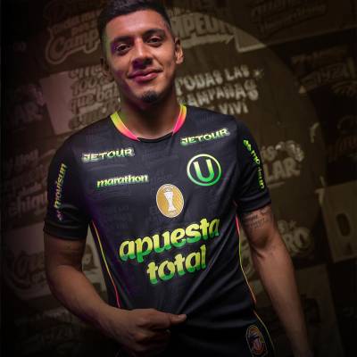 universitario_2026_marathon_third_kit_00.jpg