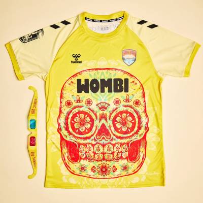 ballard_fc_2026_hummel_melendez_kit_a.jpg