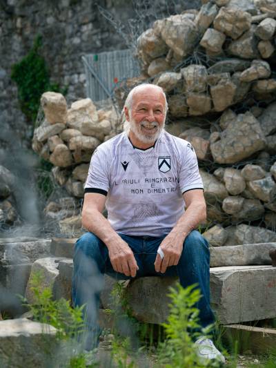 udinese_calcio_2025_26_50th_anniversary_earthquake_commemorative_match_jersey_15.jpeg