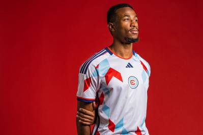 chicago_fire_2023_2024_adidas_away_kit_1.jpg