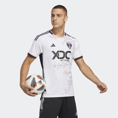 d_c_united_2023_2024_adidas_away_kit_f.jpg