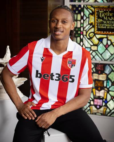 stoke_city_26_27_macron_home_kit_c.jpeg