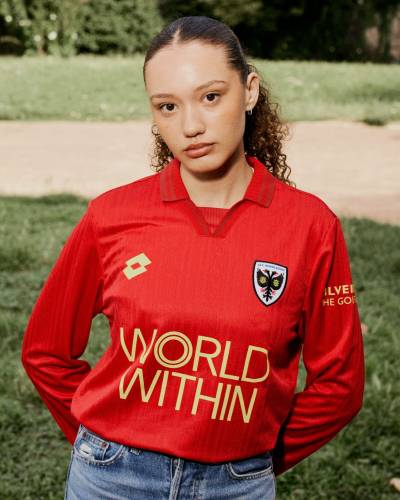 afc_wimbledon_26_27_lotto_away_kit_a.jpg