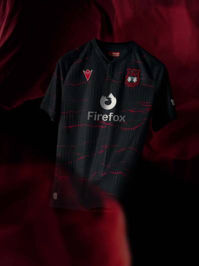 wrexham_26_27_macron_away_kit_1.jpg