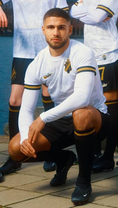 aik_fotboll_2023_stockholm_cup_kit_6.jpg