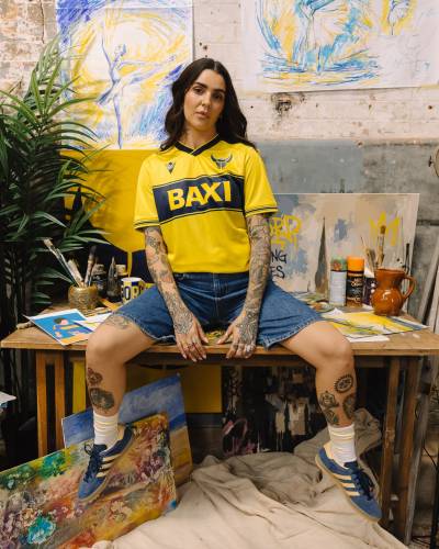 oxford_united_26_27_macron_home_kit_b.jpeg