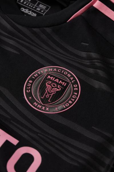 inter_miami_2023_2024_adidas_away_kit_d.jpg