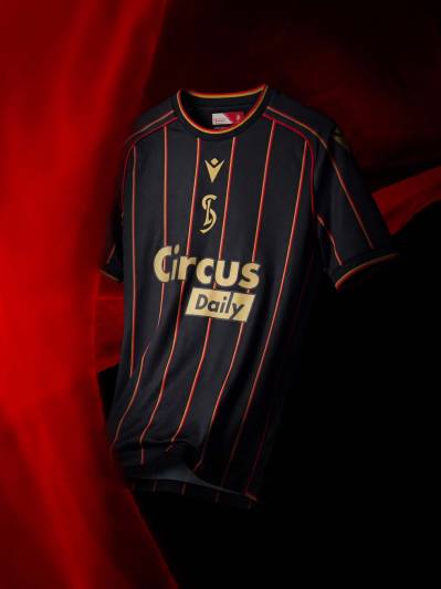 standard_liege_26_27_macron_away_kit_a adidas_away_kit_j1.jpg