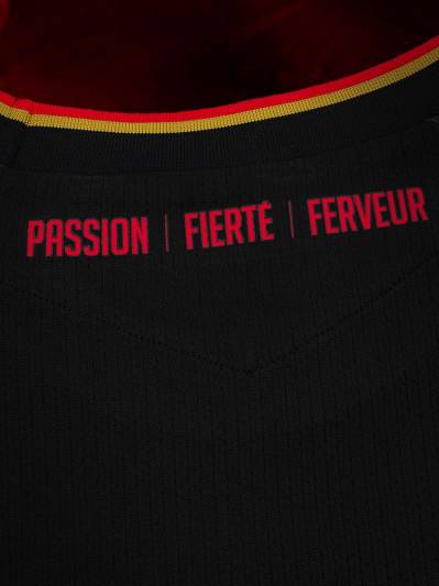 standard_liege_26_27_macron_away_kit_a adidas_away_kit_j3.jpg
