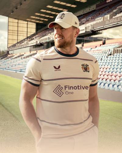 burnley_26_27_castore_away_kit_a.jpg