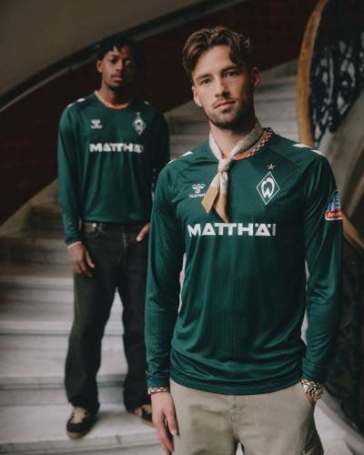 werder_bremen_26_27_hummel_away_kit_a.jpeg