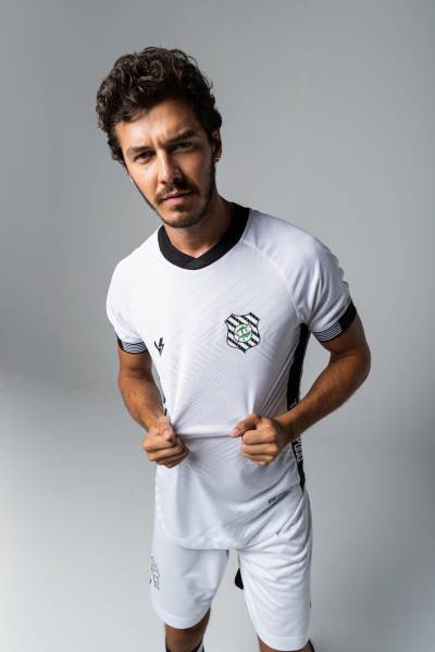 figueirense_2023_volt_away_shirt_a.jpeg