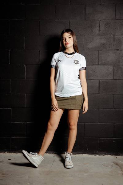 figueirense_2023_volt_away_shirt_d.jpeg
