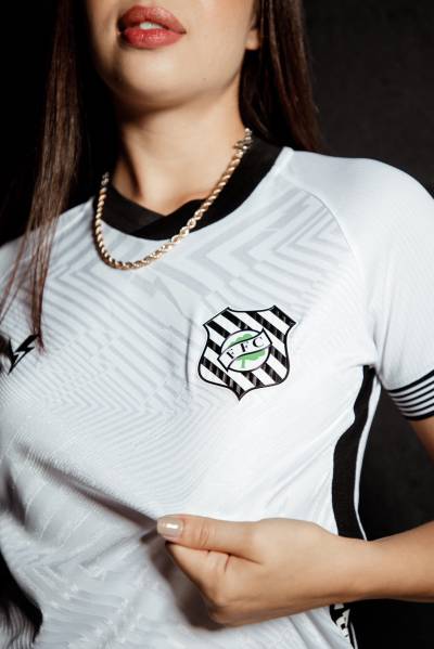 figueirense_2023_volt_away_shirt_f.jpeg