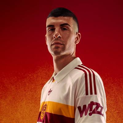 as_roma_26_27_adidas_away_kit_b.jpeg