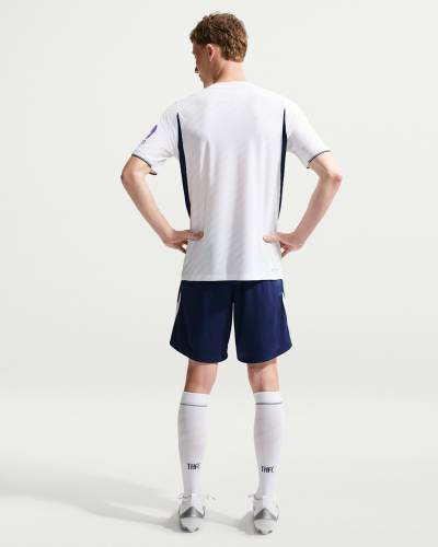 tottenham_hotspur_26_27_nike_home_kit_13.jpeg