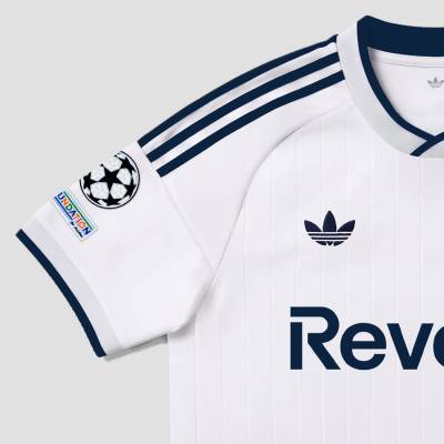 como_26_27_ joma_away_kit_a joma_third_kit_c5.jpg