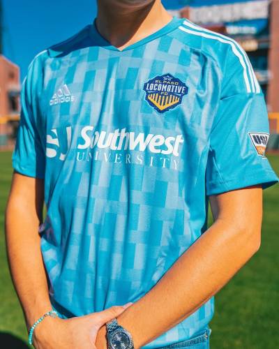 el_paso_locomotive_2023_away_kit_1.jpg