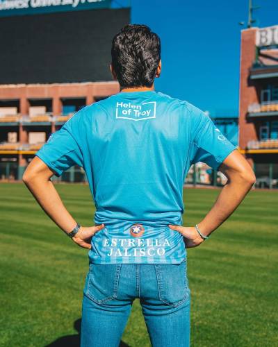 el_paso_locomotive_2023_away_kit_4.jpg