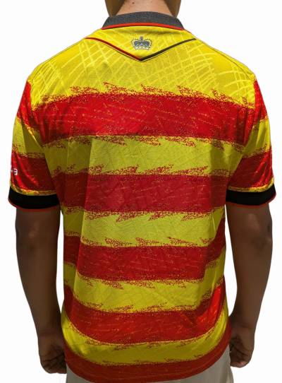 reading_26_27_macron_third_kit_b.jpg