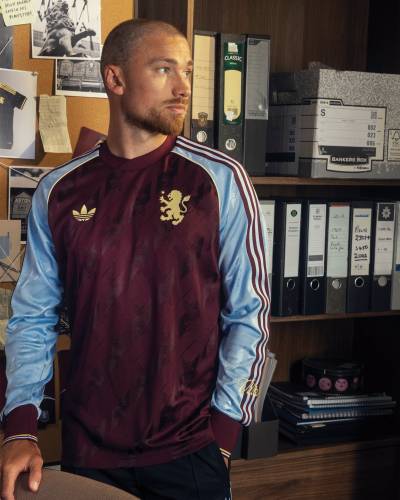 aston_villa_fc_originals_jersey_1.jpeg