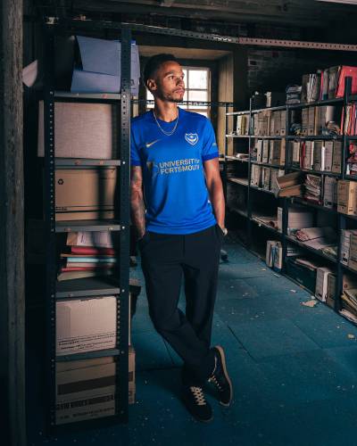portsmouth_26_27_nike_home_kit_e.jpeg