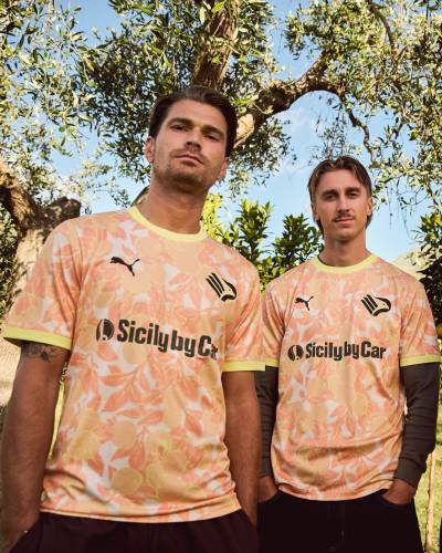 palermo_26_27_puma_away_kit_a.jpg